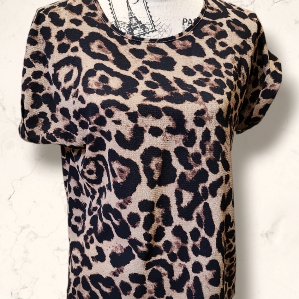 Animal Print Blouse Short Sleeve Size S/M